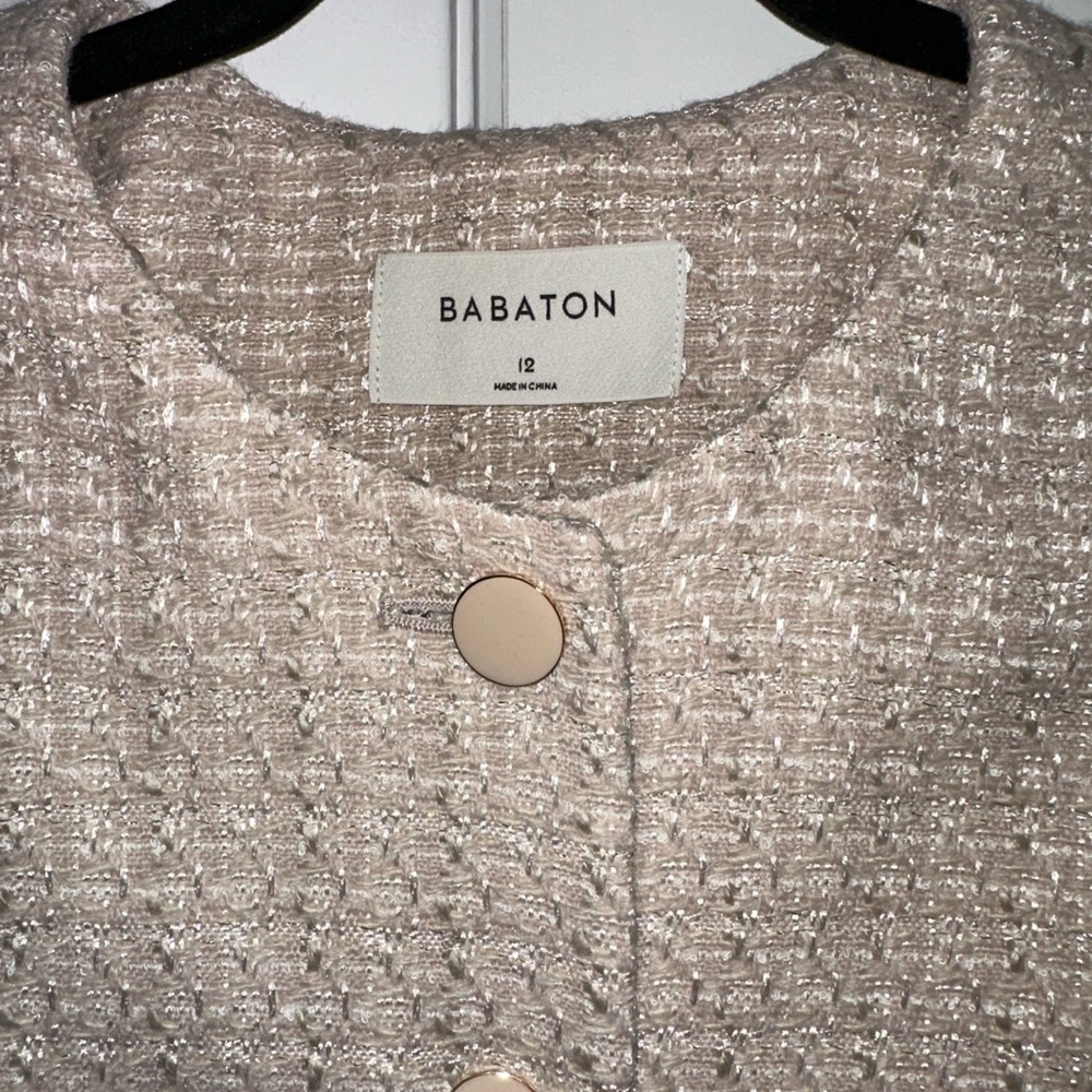 🤍 Babaton - Aritzia Beige/ Pink Textured Button Jacket – L 💖 - Picture 4 of 5